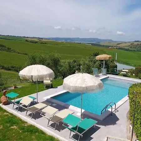 Sleeps 8 Pool Wifi Apartmán